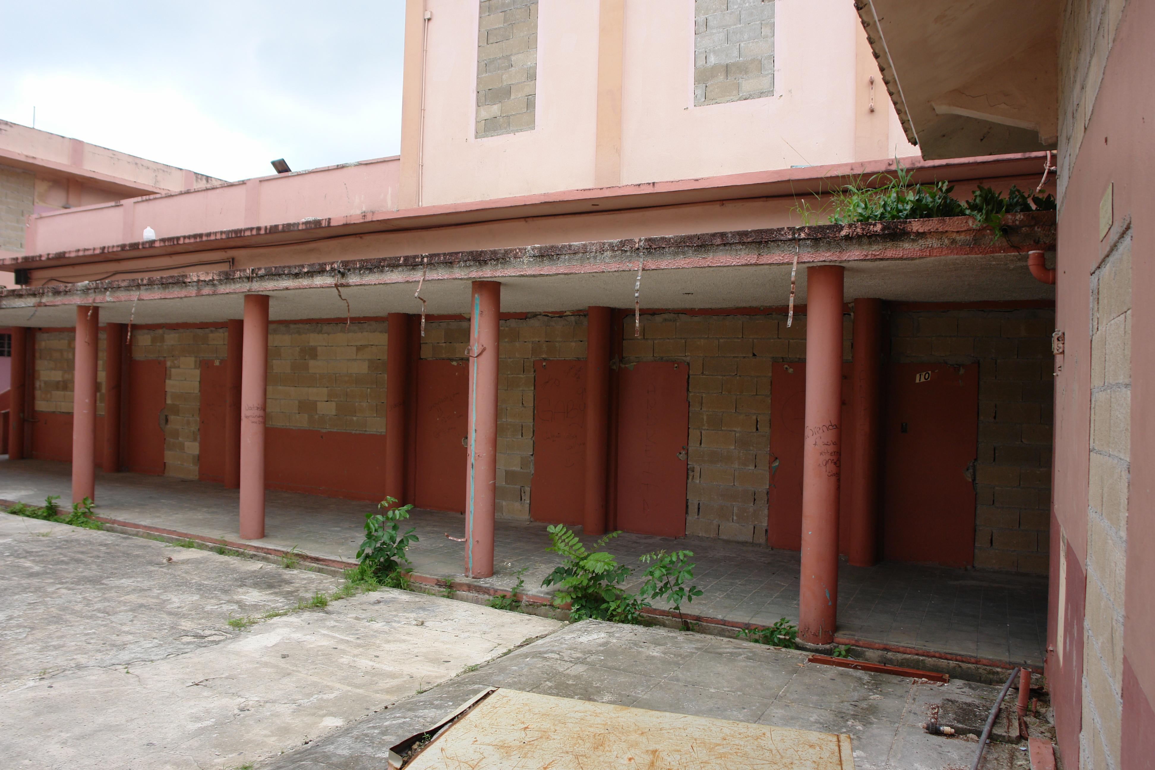 Colegio La Milagrosa - San Juan (Río Piedras) - 2011 00017